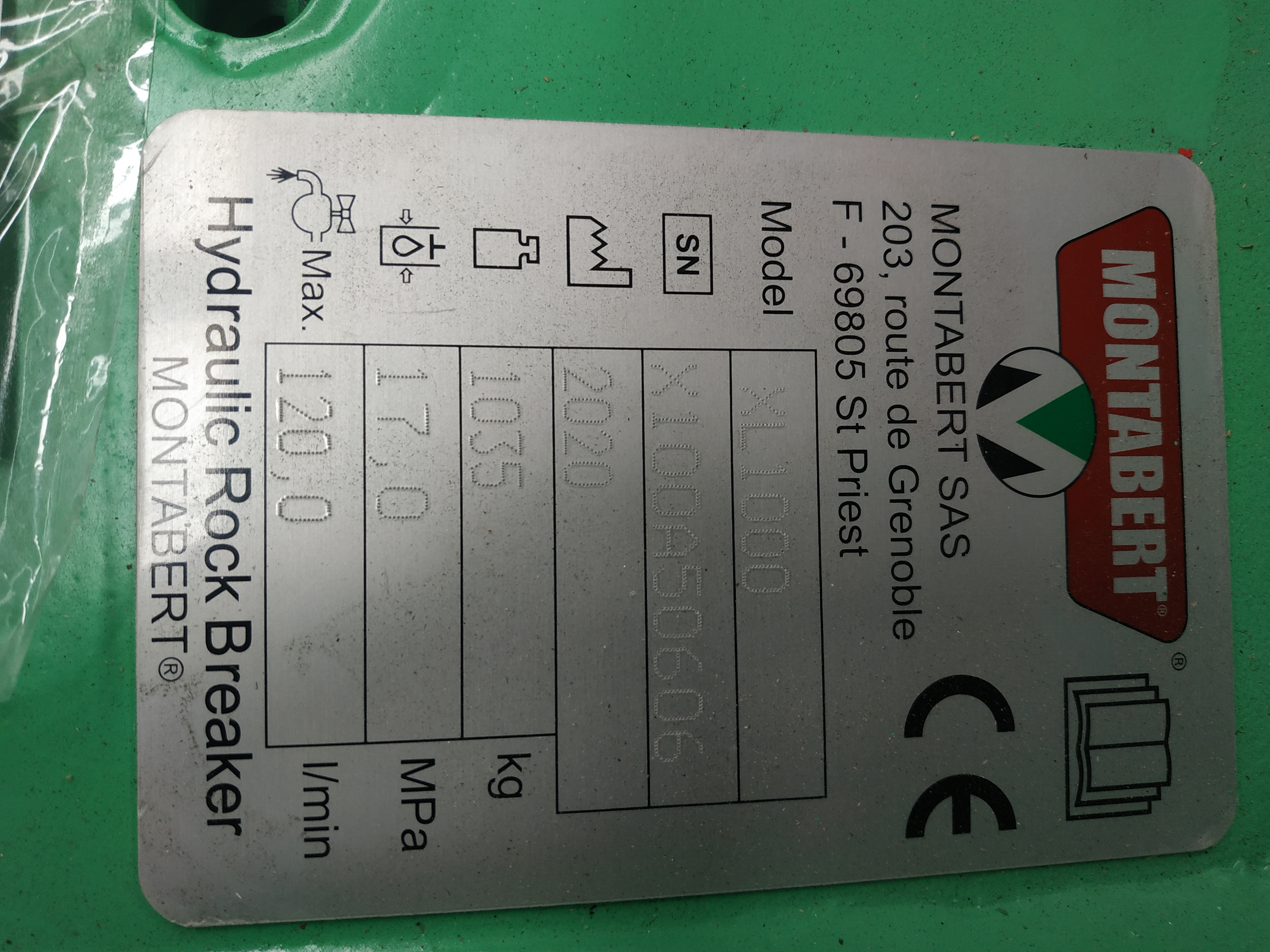 MARTELO HIDRÁULICO MONTABERT XL1000