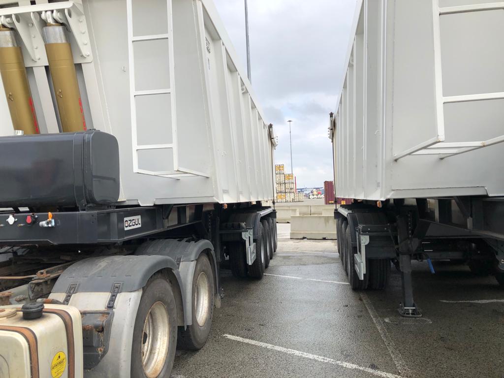 SEMI-REBOQUE BASCULANTE NOVO 60M3 OZGUL